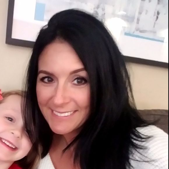 Meet your Posher, Amy - Picture 1 of 1